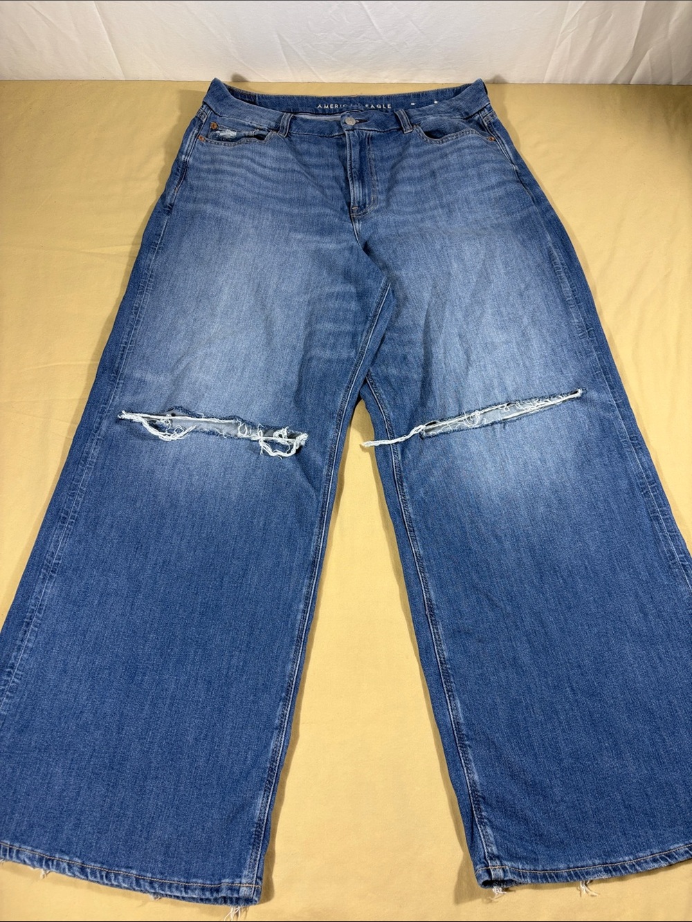 NWT American Eagle Stretch High Rise Curvy Baggy Wide Leg Jeans Size 16 Regular - Picture 7 of 12